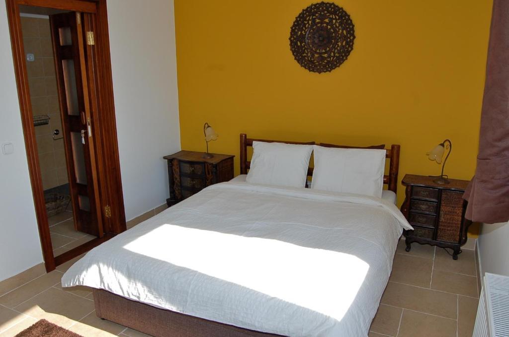 Malomdulo Farmhaz Guest House Pilisborosjeno Room photo